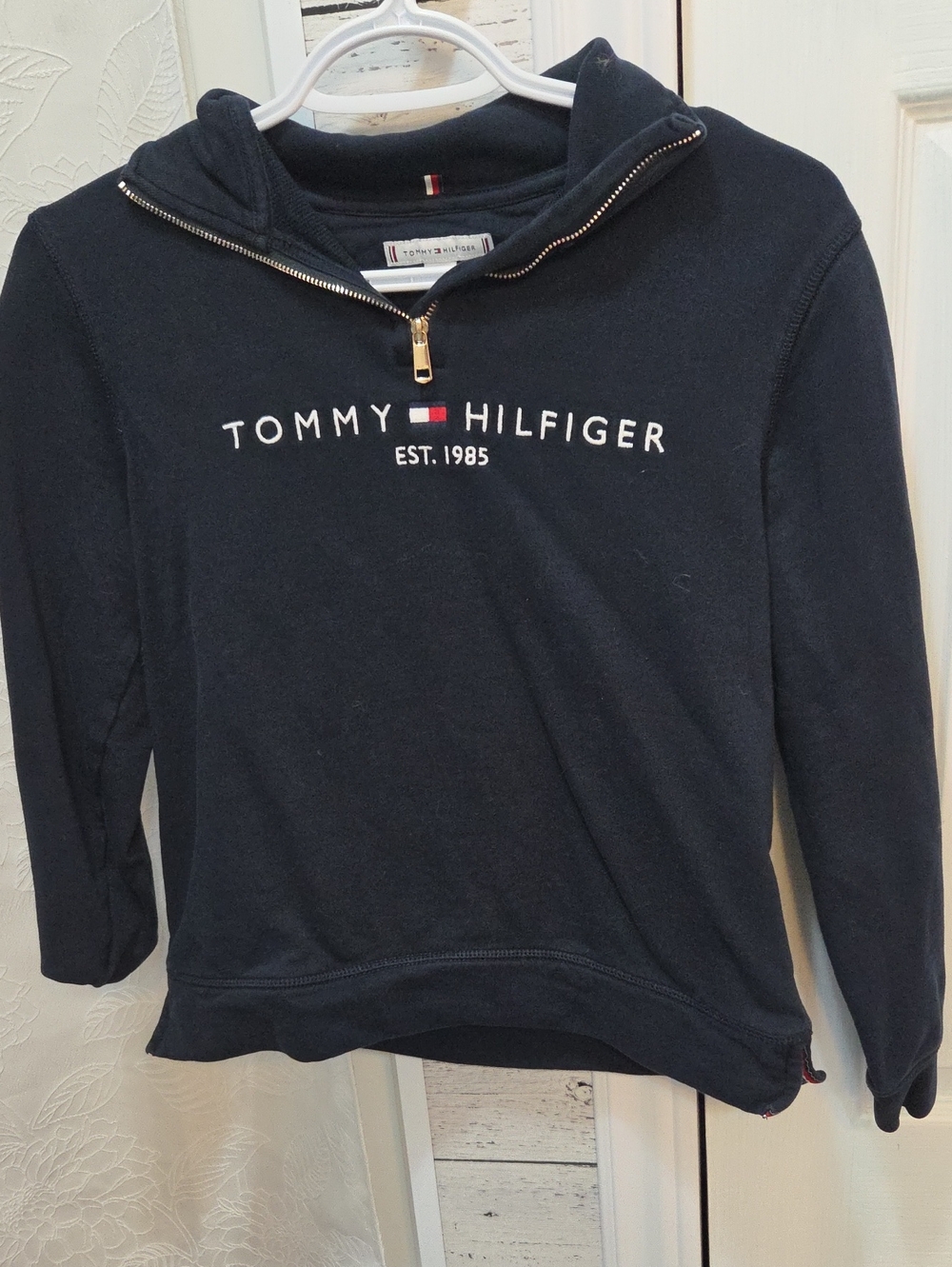 Vintage Tommy Hilfiger Navy Half-Zip Pullover Sweatshirt